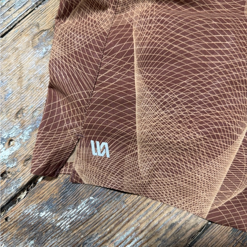 Men’s L Brown/Tan Athletic Lined Shorts - Picture 4 of 5